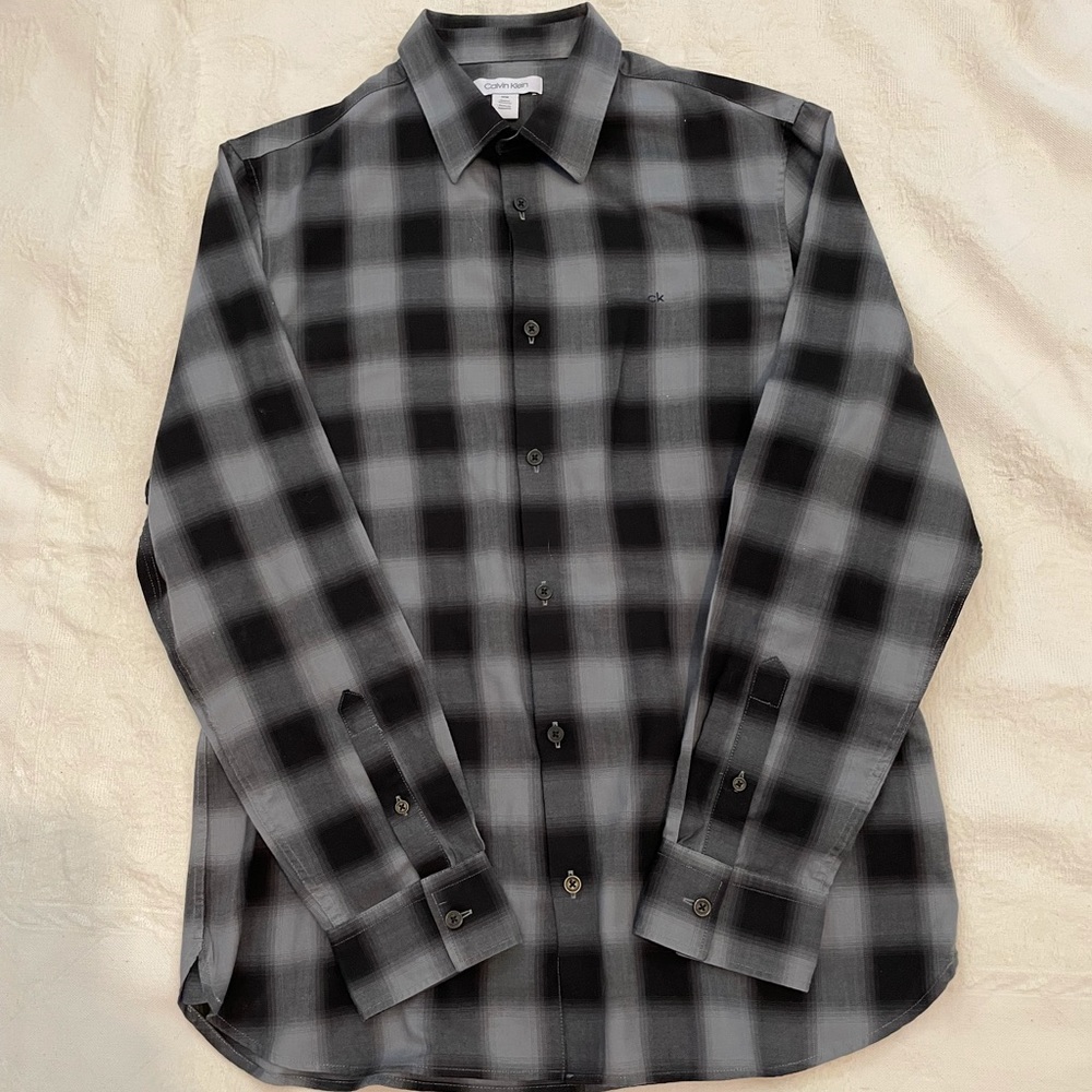 Calvin Klein size M/M Long sleeve shirt